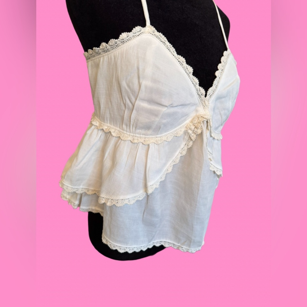 NWT- Free the Rose Womens Lace Trimmed Waterfall Tiered Top XL White - Picture 2 of 16
